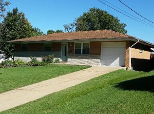 900 Reed Ave, Saint Louis, MO 63125