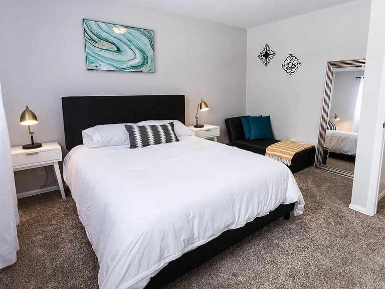 613 Killarney Dr — Photo 9