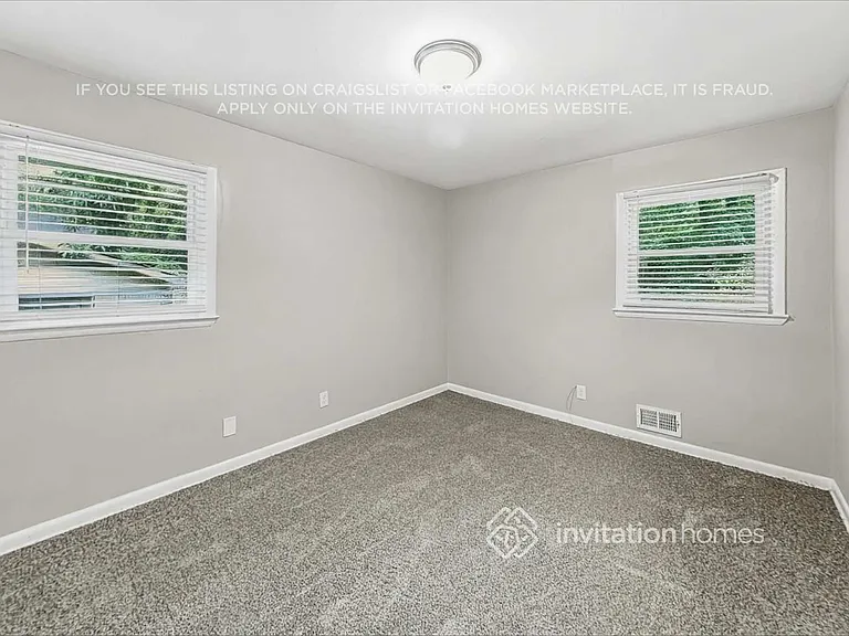 2813 Battlecrest Dr — Photo 13