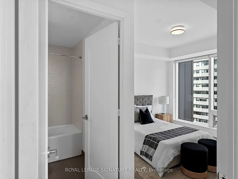 10 York St #3003 — Photo 10