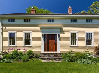 311 W Main Rd, Little Compton, RI 02837