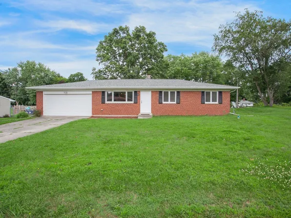 51918 Candy Ln, Granger, IN 46530