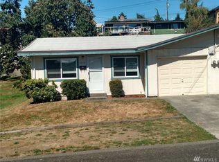 2018 E 15th St, Bremerton, WA 98310