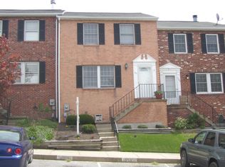 1327 Oak View Dr, Mount Airy, MD 21771