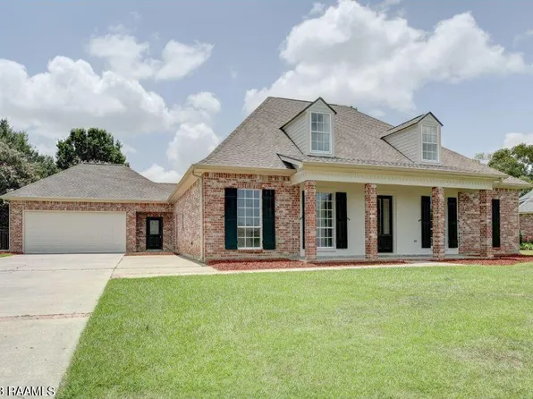 103 Prestwick Ct, Broussard, LA 70518