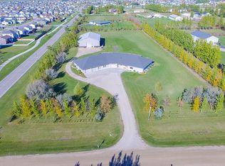 834 45th Ave W, West Fargo, ND 58078