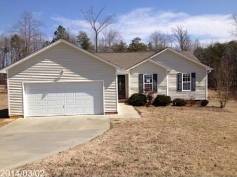 2nd image of 1302 Rolling Meadow Ct