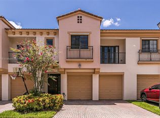 4790 Preserve St, Pompano Beach, FL 33073