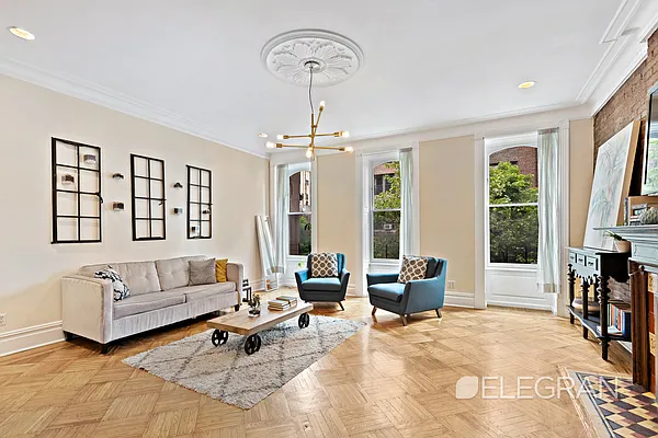 Rented by (Legacy) Elegran | media 2