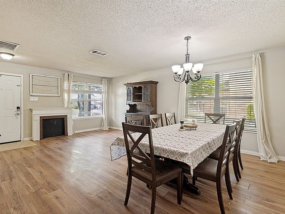 3rd image of 605 Rock Brook Dr