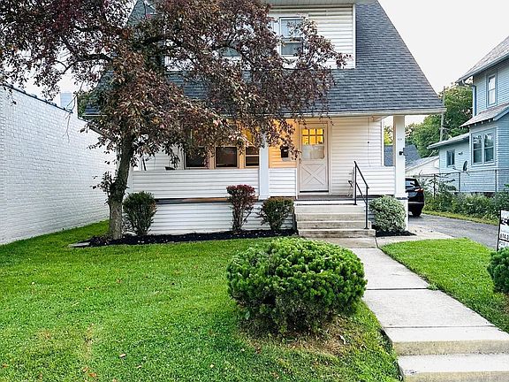 2nd image of 1229 Grandview Ave