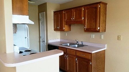 5th image of 8330 Creek Front Dr