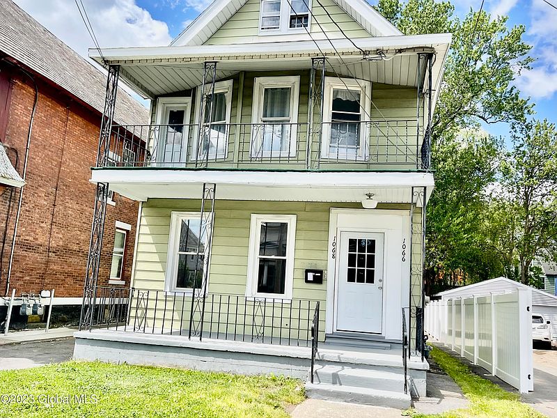 2nd image of 1066 Crane Street