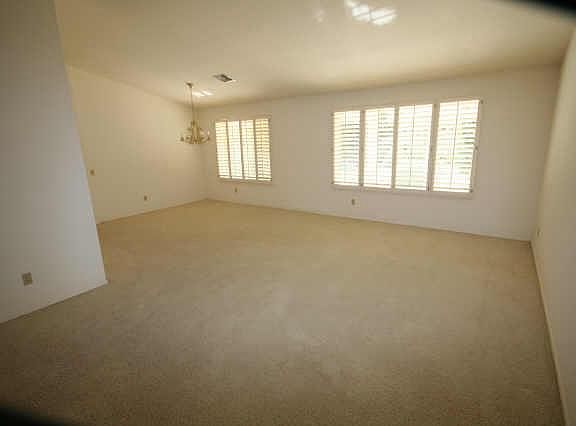 2nd image of 10547 S Voax Drive