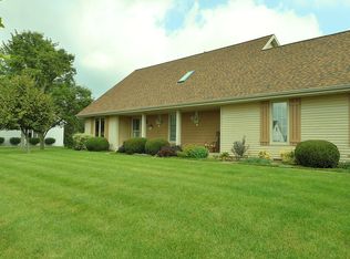 712 Cardinal Dr, Bryan, OH 43506
