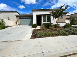1606 Village Green Way, Beaumont, CA 92223