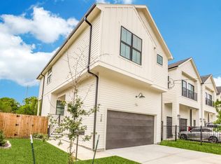 728 E 38th St, Houston, TX 77022