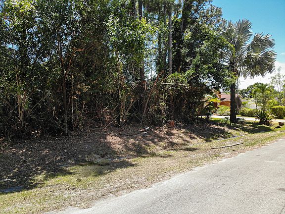 4th image of 1574 SW Kosnar Ave