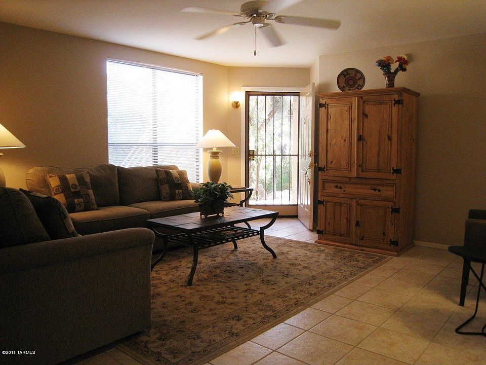 1st image of 6655 N Canyon Crest Dr