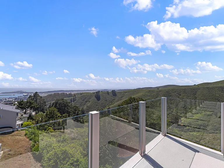 763 El Granada Blvd — Photo 37