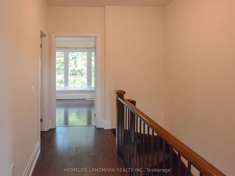 21 Kenneth Wood Cres — Photo 17