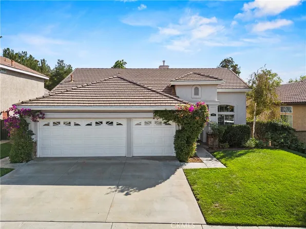 23614 Falcon Crest Pl, Santa Clarita, CA 91354