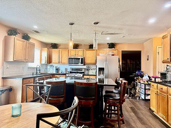 Spacious open  kitchen 