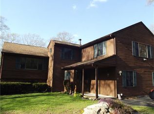 10 Stony Hill Dr, Groton, CT 06355