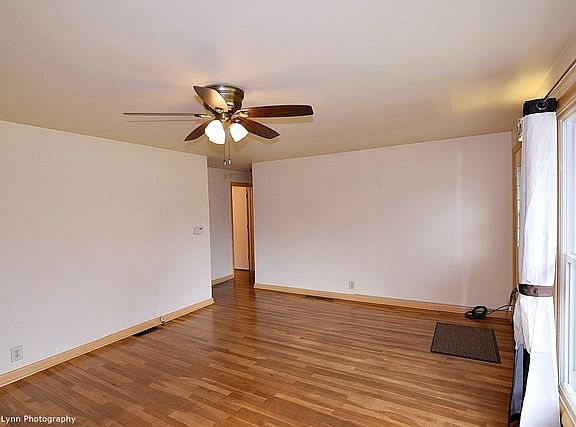 5th image of 502 N Westlawn Ave