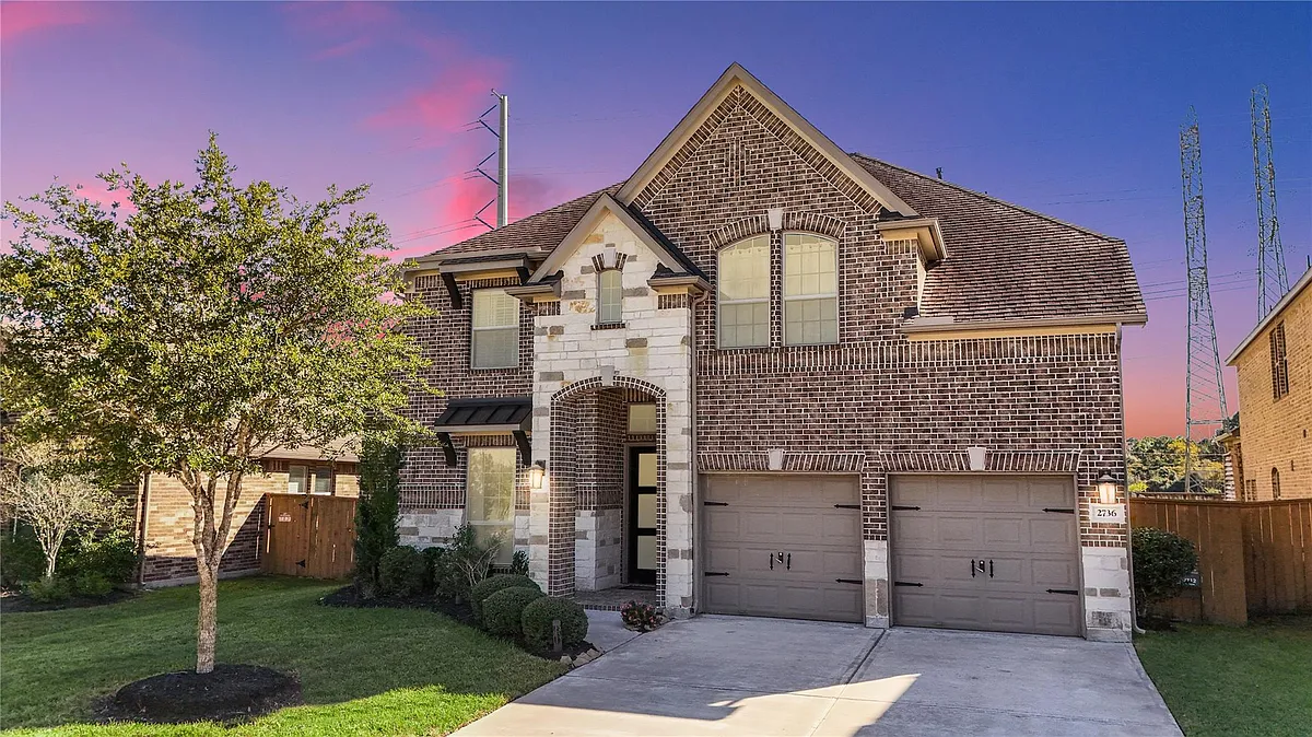 Photo 2 of 44 - 2736 Ahnya Ln - League City, TX Building Photo - 2736 Ahnya Ln