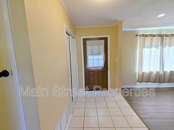 5th image of 4680 Anchor Ln
