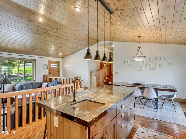6485 Mountain View Dr, Park City, UT 84098