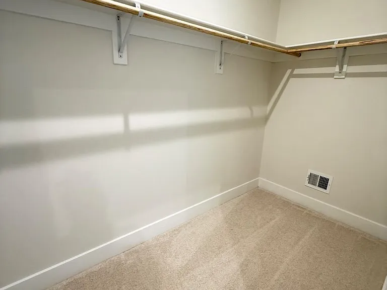 9715 Grant Ave — Photo 14