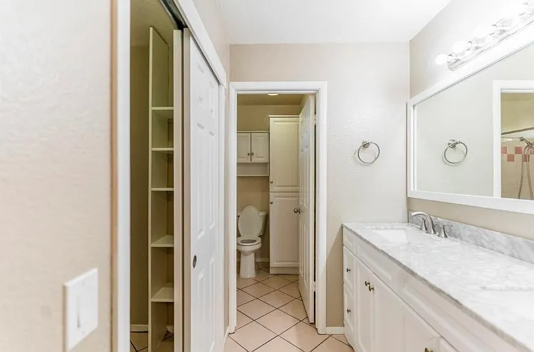 1304 Tyler Ct — Photo 31