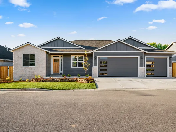 3153 Monaco Ct, Medford, OR 97504