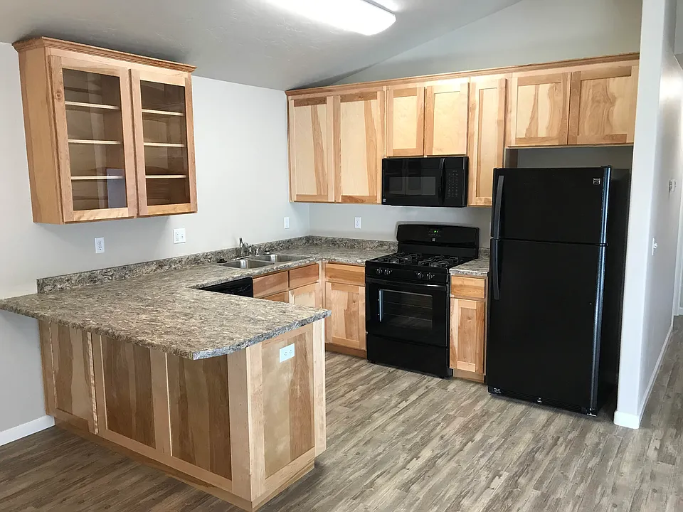 2779 Strating Ct