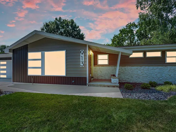 913 Morris Ave, Green Bay, WI 54304