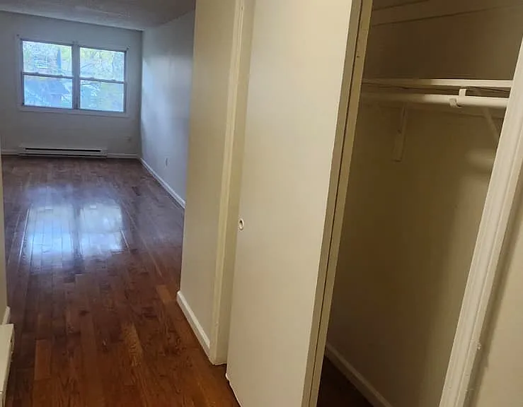 455 Whalley Ave #302 — Photo 6