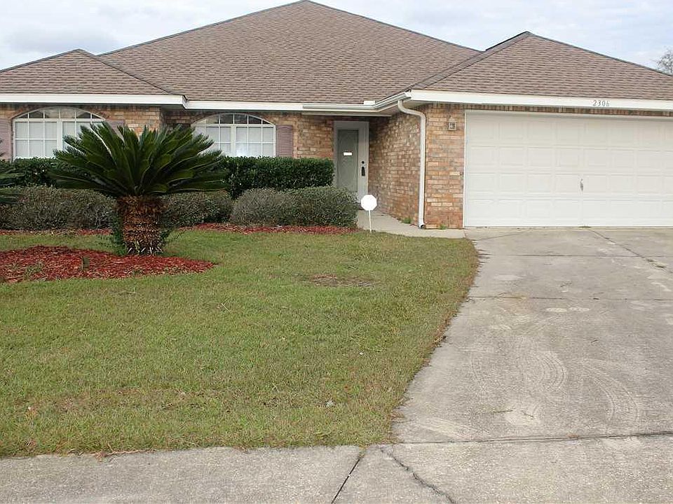 1st image of 2306 Tall Oak Dr