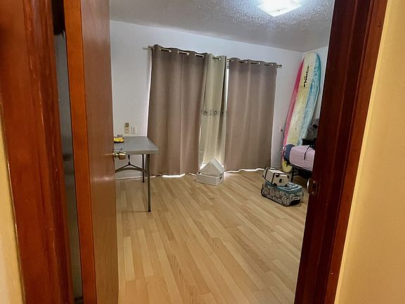 Bedroom on left side with sliding door
to yard.