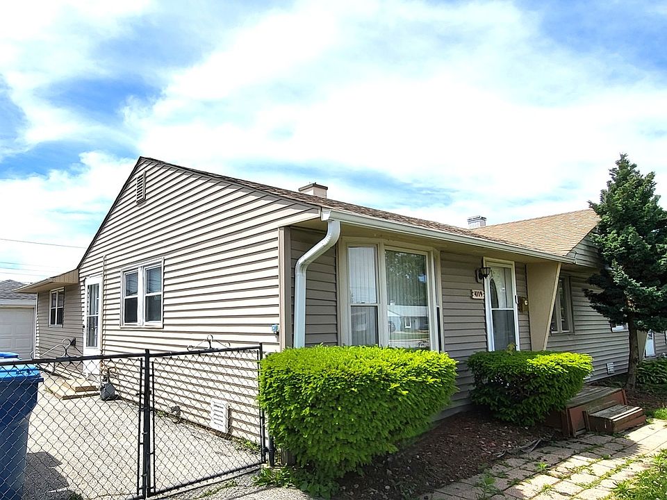 1st image of 4119 W 89th Pl