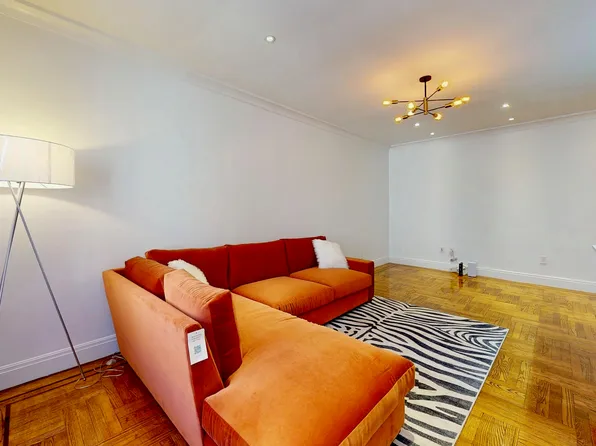 1150 Brighton Beach Avenue image 7 of 18