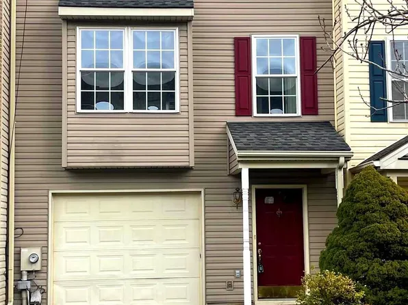 20 Ritter Dr, Martinsburg, WV 25404