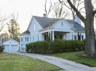 305 W Greenway Dr S, Greensboro, NC 27403