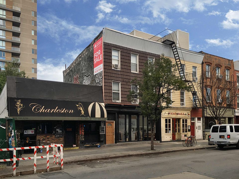 1st image of 172 Bedford Ave