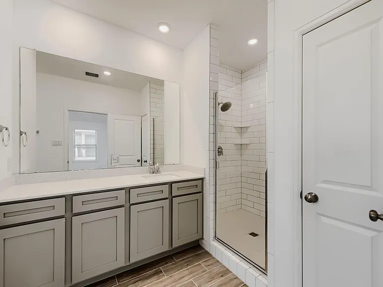 4146 Balboa Dr — Photo 14