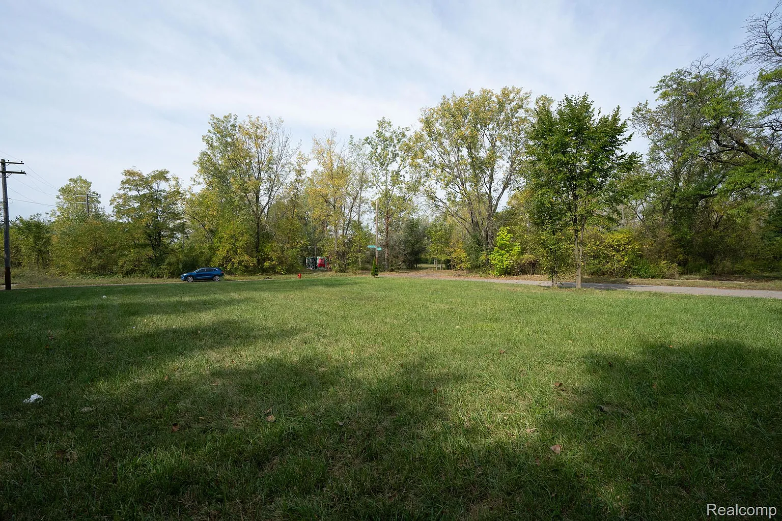 2657 W Forest Ave photo 1