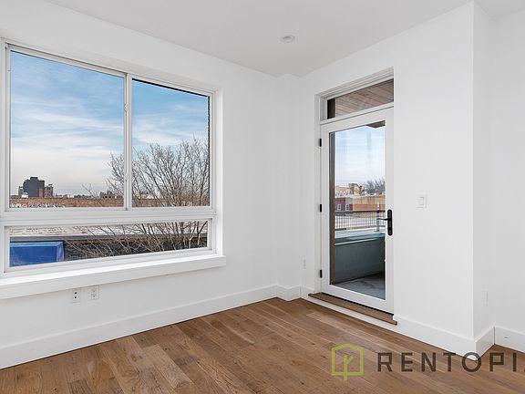 3rd image of 246 Johnson Ave #3N