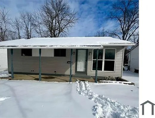 221 Glen Garry Rd