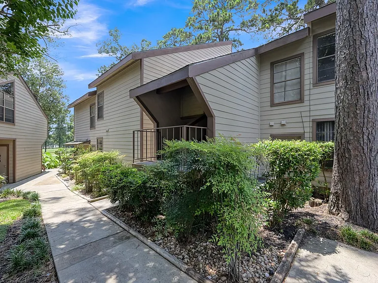 12900 Walden Rd #216B — Photo 1